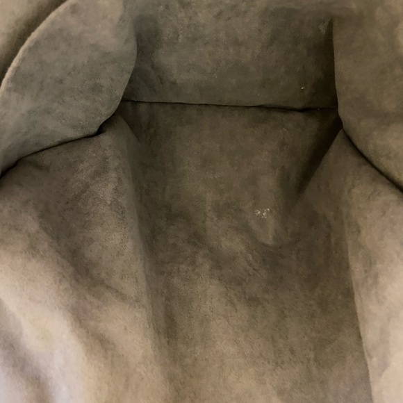 Vince Camuto Mauve leather pleated tote/crossbody/shoulder bag - Picture 13 of 17